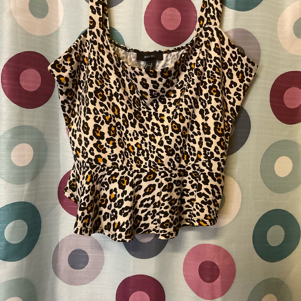 Crop Top Tank With Ruffles - Picture 3 of 5